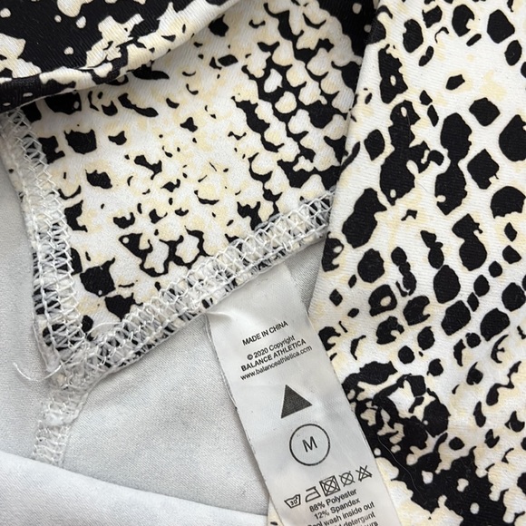 Womens Balance Athletica (Vitality) Ascend Short- Python, medium - Picture 3 of 5